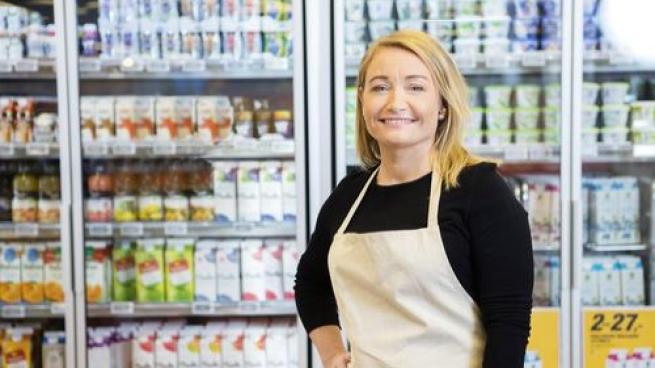 Best Food Retailers for Women to Work  